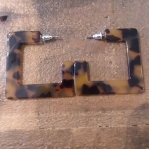 Square 38mm Dark Tortoise Shell Earrings